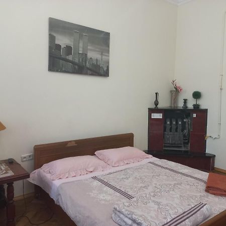 Затишна Оселя Leilighet Lviv Eksteriør bilde