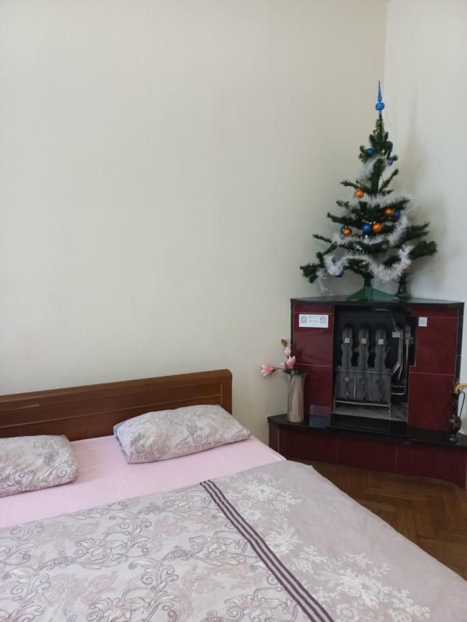Затишна Оселя Leilighet Lviv Eksteriør bilde