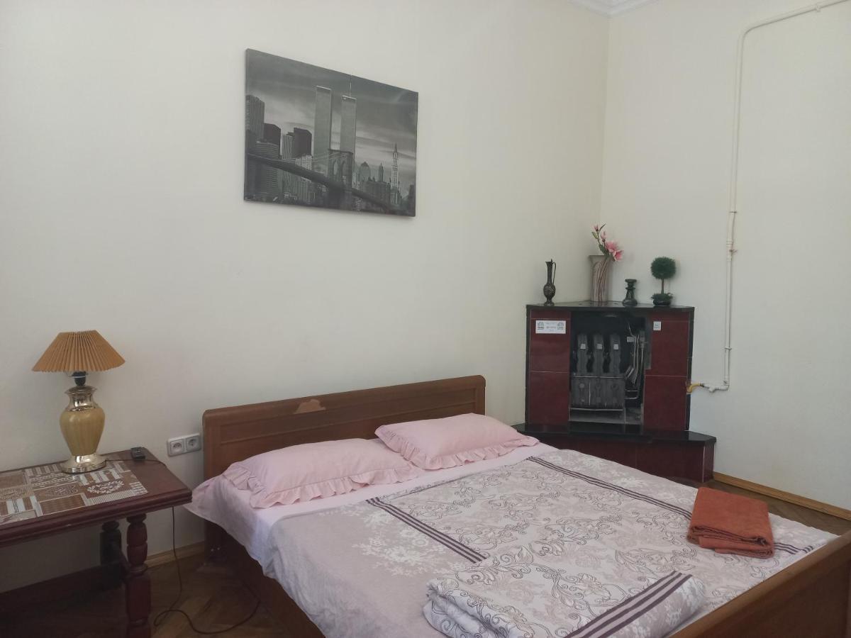 Затишна Оселя Leilighet Lviv Eksteriør bilde