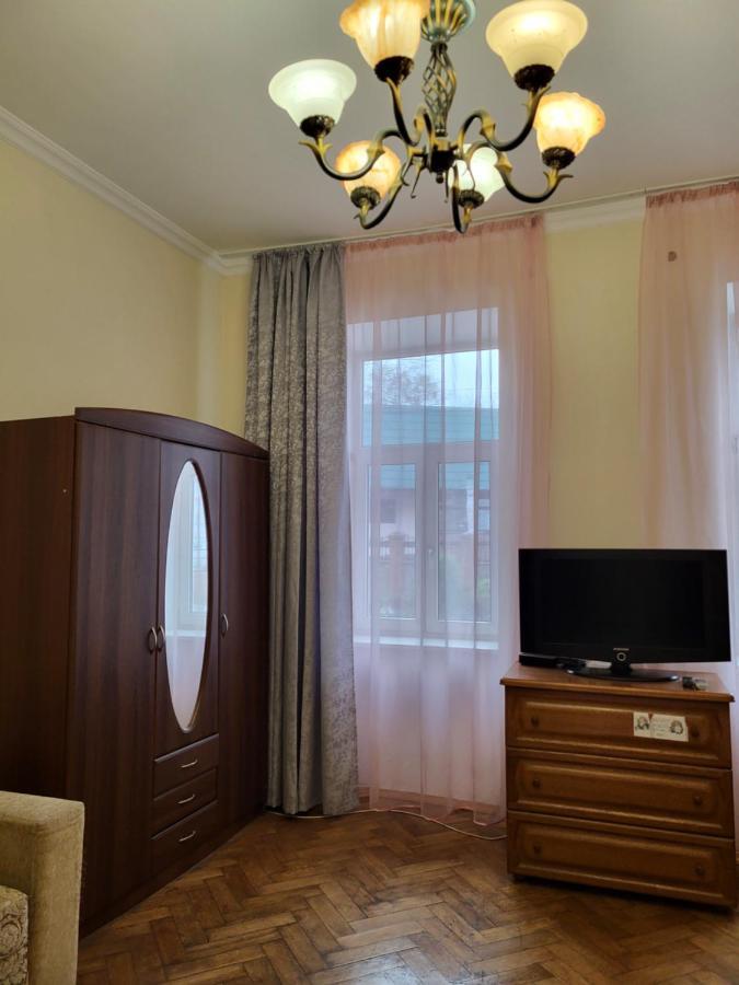 Затишна Оселя Leilighet Lviv Eksteriør bilde